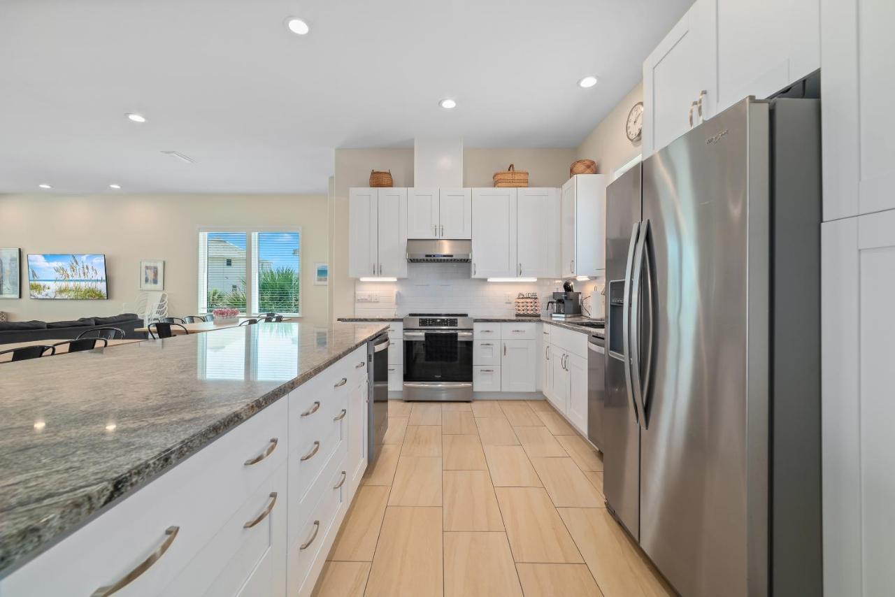 New Gulf Front With Game Room Family Friendly! Gulf Breeze Bagian luar foto