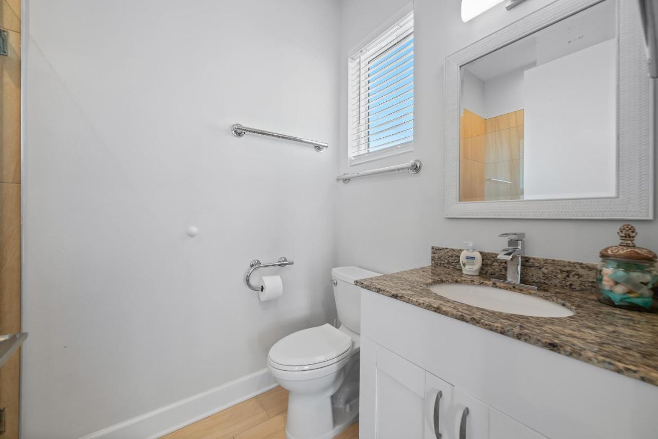 New Gulf Front With Game Room Family Friendly! Gulf Breeze Bagian luar foto